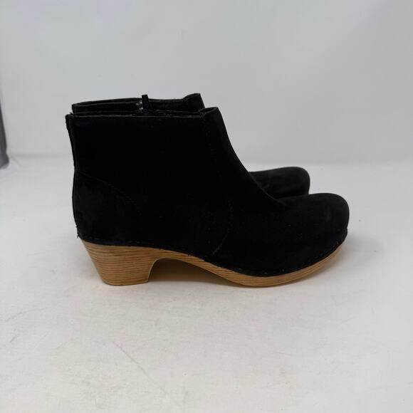 Dansko Black Leather Ankle Boots Maria Size 39 Comfort Block Heel Side Zip Clogs - Picture 7 of 15
